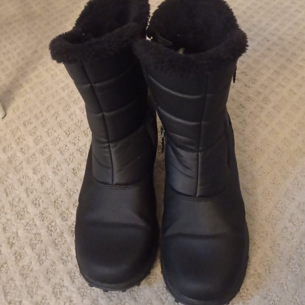 Winter boots